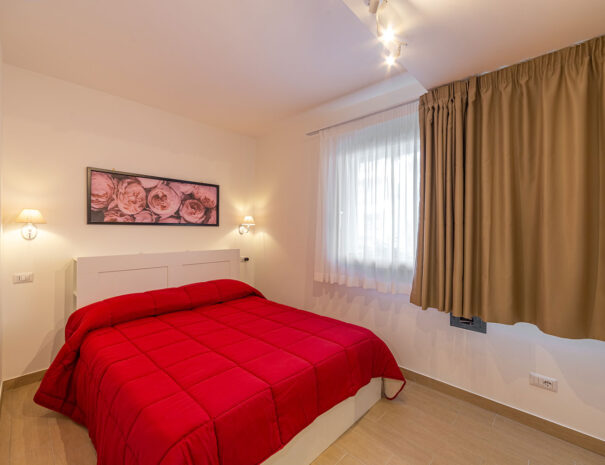 20200104_1029BB-Villa-montreux-appartamento-Le-rose