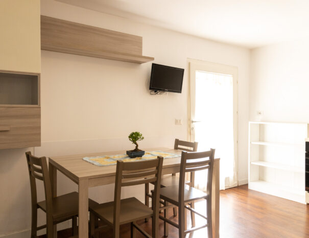 Villa Montreux -Bilocale 3 posti letto Titano